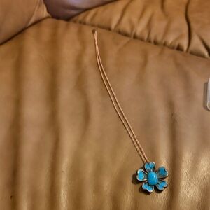 Elegant feminine Blue Flower Pendant Necklace